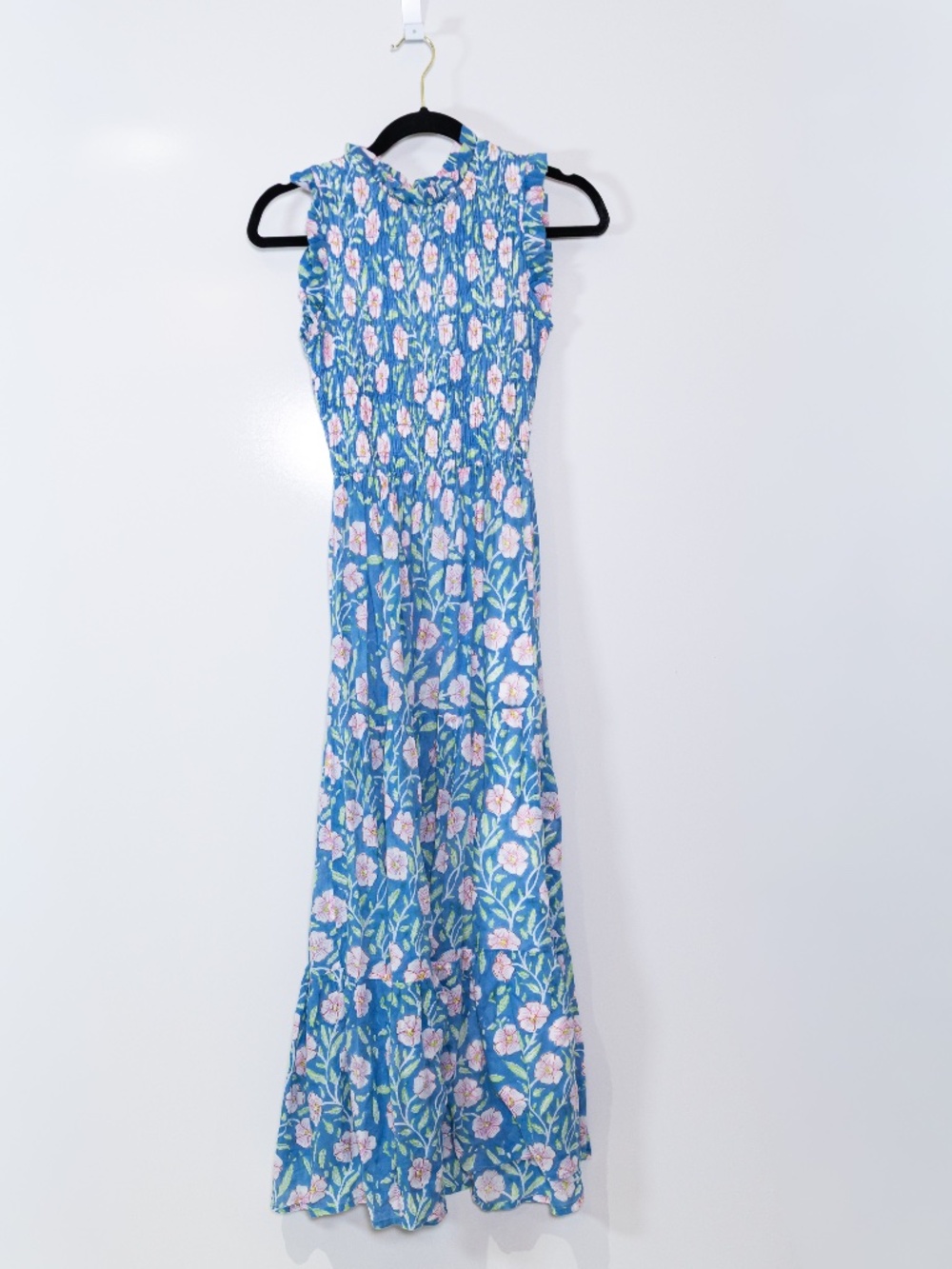 Oliphant Sleeveless Smocked Stretch Bodice Blue Pink Floral Maxi Dress XS